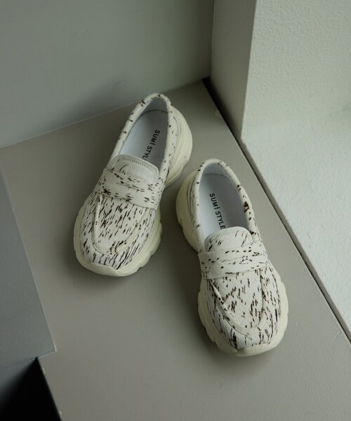 ear PAPILLONNER(イアパピヨネ)の「ボリュームローファー【SUM1 STYLE】(ローファー・レディース・ブラック/ホワイト・MEDIUM/LARGE/SMALL)」の21枚目の写真