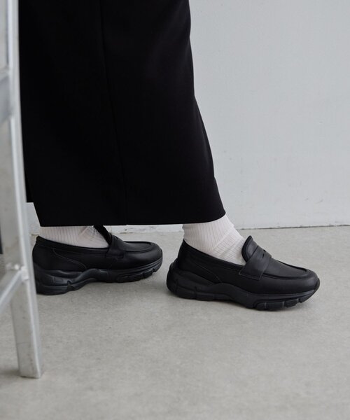 ear PAPILLONNER(イアパピヨネ)の「ボリュームローファー【SUM1 STYLE】(ローファー・レディース・ブラック/ホワイト・MEDIUM/LARGE/SMALL)」の6枚目の写真