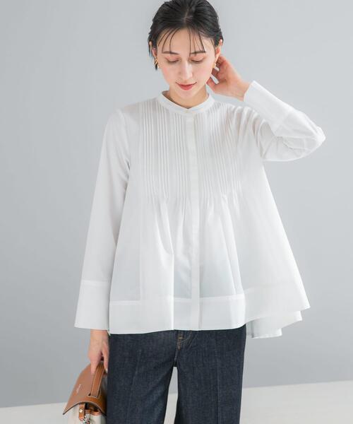 URBAN RESEARCH ROSSO WOMEN（アーバンリサーチ　ロッソ）の「フレアシルエットピンタックブラウス（シャツ/ブラウス・レディース・オフホワイト/ブルー・FREE）」の4枚目の写真