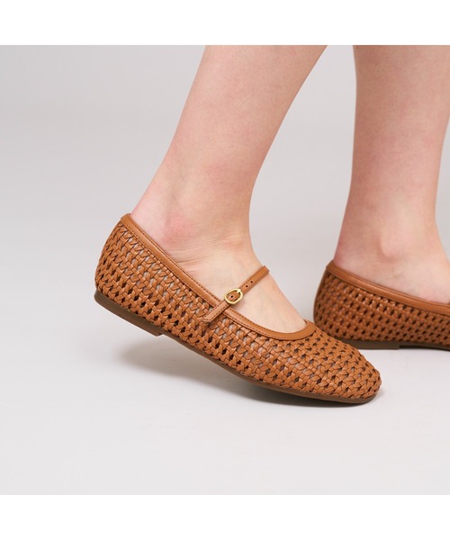 Clarks(クラークス)の「Livia Sky / リビアスカイ (タンウィーブ)(バレエシューズ・レディース・タン・UK5.5/UK4.5/UK3.5/UK3/UK4/UK6/UK5)」の11枚目の写真