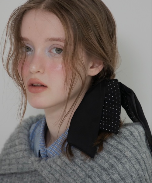 jumelle（ジュメロ）の「ドットリボンシュシュ（シュシュ・レディース・ブラック・FREE）」の2枚目の写真