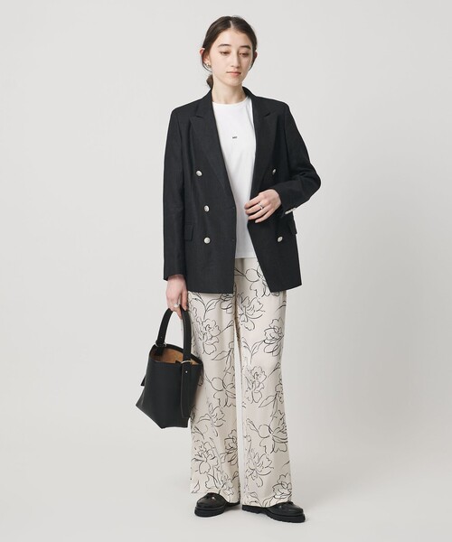 UNITED ARROWS（ユナイテッドアローズ）の「6ボタン リネン ブレザー ジャケット（テーラードジャケット・レディース・ライトピンク/ナチュラル/ネイビー・36/40/38/34）」の7枚目の写真