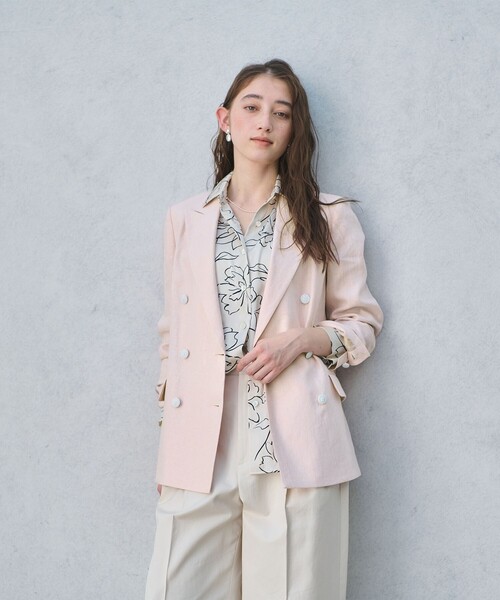 UNITED ARROWS（ユナイテッドアローズ）の「6ボタン リネン ブレザー ジャケット（テーラードジャケット・レディース・ライトピンク/ナチュラル/ネイビー・36/40/38/34）」の8枚目の写真