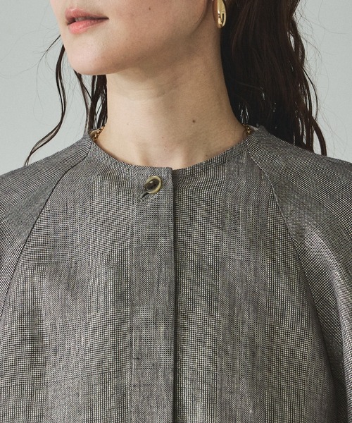 qualite（カリテ）の「ラメリネンフォルムブルゾン/春服/夏服/オフィスカジュアル/セットアップ対応/リネン（ブルゾン・レディース・グレイッシュベージュ・フリー）」の11枚目の写真
