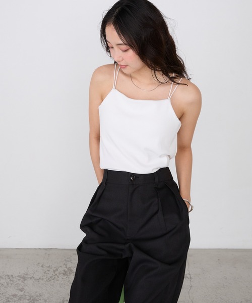 forksy.(フォルクシー)の「【forksy.】カップ付き ダブルストラップ メロー リブキャミソール / 接触冷感・UVカット(キャミソール・レディース・チャコールグレー/ホワイト/ブラック/ブルー・S/L/M)」の6枚目の写真