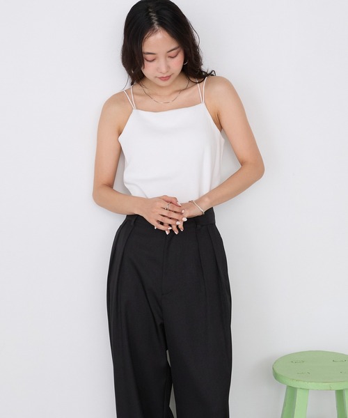 forksy.(フォルクシー)の「【forksy.】カップ付き ダブルストラップ メロー リブキャミソール / 接触冷感・UVカット(キャミソール・レディース・チャコールグレー/ホワイト/ブラック/ブルー・S/L/M)」の7枚目の写真