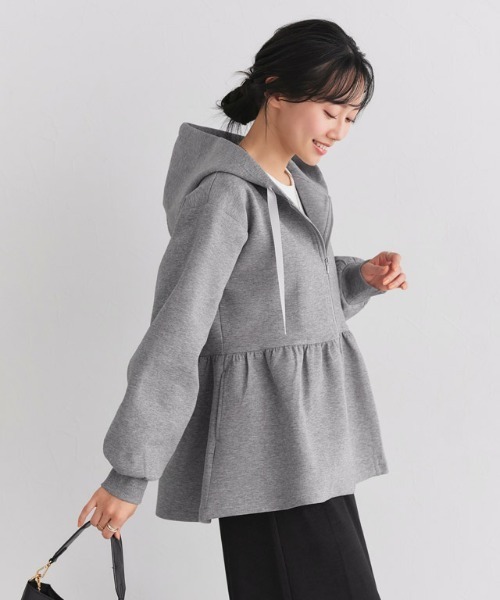 Pierrot（ピエロ）の「ダンボールヘムフレアパーカー（パーカー・レディース・杢グレー/ブラック/ネイビー・S/M/L）」の18枚目の写真