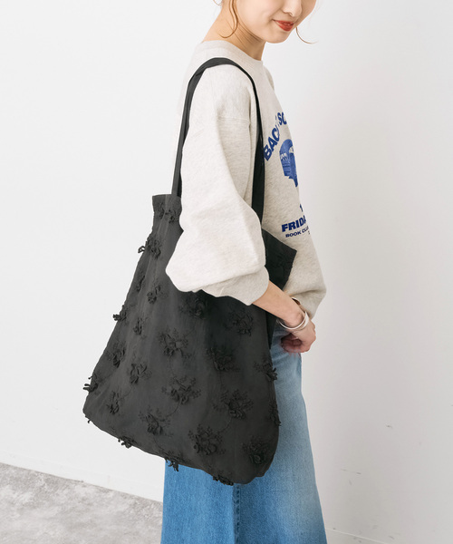 Spick & Span（スピックアンドスパン）の「crinkle crinkle crinkle 別注3D embroidery TOTE*（トートバッグ・レディース・ブラック・FREE）」の3枚目の写真