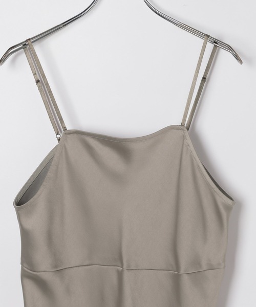 LEPSIM（レプシィム）の「ストレッチサテンキャミワンピース　652448（ワンピース・レディース・ブラウン/ブラック・FREE）」の11枚目の写真