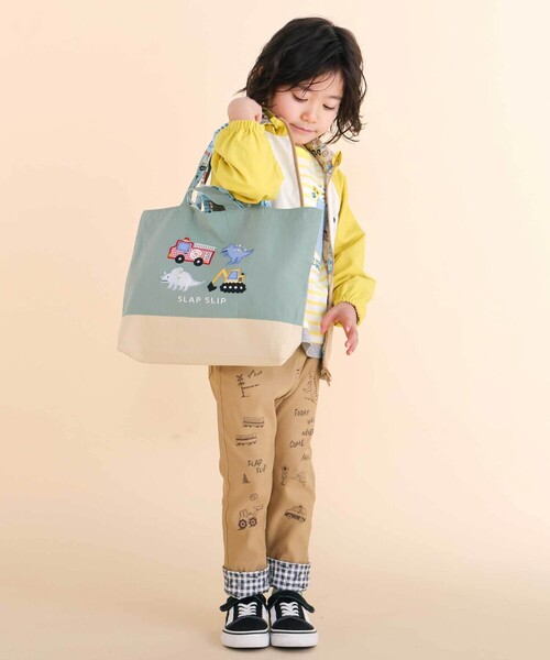 SLAP SLIP（スラップスリップ）の「恐竜はたらくくるまパッチ刺しゅうリバーシブルレッスンバッグ（ショルダーバッグ・キッズ・ネイビー/グリーン・FREE）」の14枚目の写真