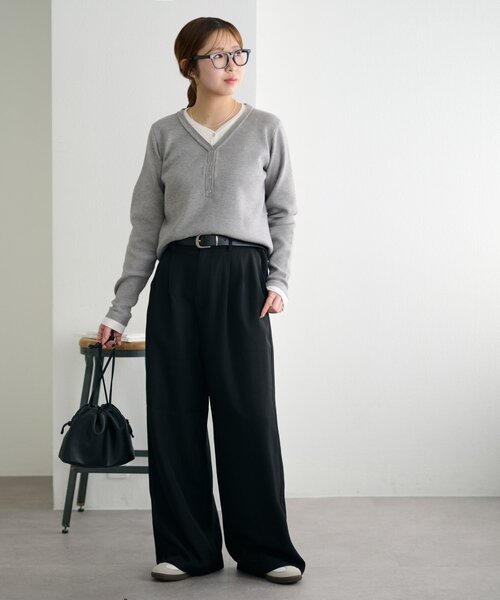 DISCOAT（ディスコート）の「【Enlude】サイドベルト付きワイドパンツ（スラックス・レディース・ブラック/ベージュ・MEDIUM/LARGE）」の8枚目の写真