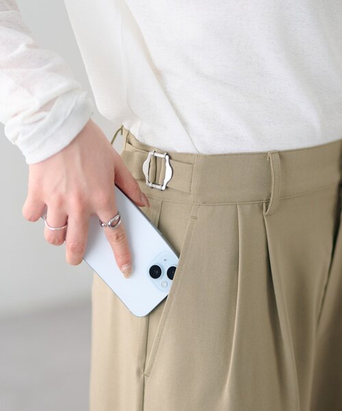 DISCOAT（ディスコート）の「【Enlude】サイドベルト付きワイドパンツ（スラックス・レディース・ブラック/ベージュ・MEDIUM/LARGE）」の14枚目の写真