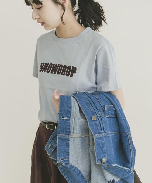 ITEMS URBANRESEARCH(アイテムズ アーバンリサーチ)の「フロッキープリントTシャツ(Tシャツ/カットソー・レディース・ライトブルー/ライトベージュ/チャコールグレー/ホワイト・FREE)」の4枚目の写真