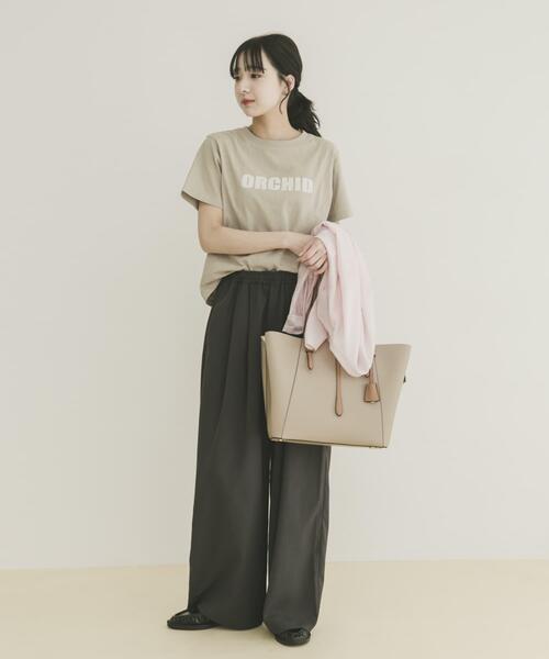 ITEMS URBANRESEARCH(アイテムズ アーバンリサーチ)の「フロッキープリントTシャツ(Tシャツ/カットソー・レディース・ライトブルー/ライトベージュ/チャコールグレー/ホワイト・FREE)」の19枚目の写真