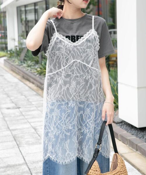 ITEMS URBANRESEARCH（アイテムズ アーバンリサーチ）の「フロッキープリントTシャツ（Tシャツ/カットソー・レディース・ライトブルー/ライトベージュ/チャコールグレー/ホワイト・FREE）」の17枚目の写真