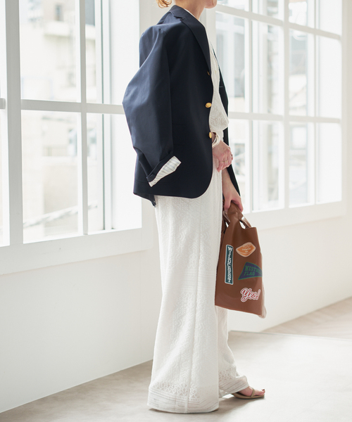 Spick & Span（スピックアンドスパン）の「オープンカラーレースジャンプスーツ（サロペット/オーバーオール・レディース・ブラック/ホワイト・38/36）」の13枚目の写真