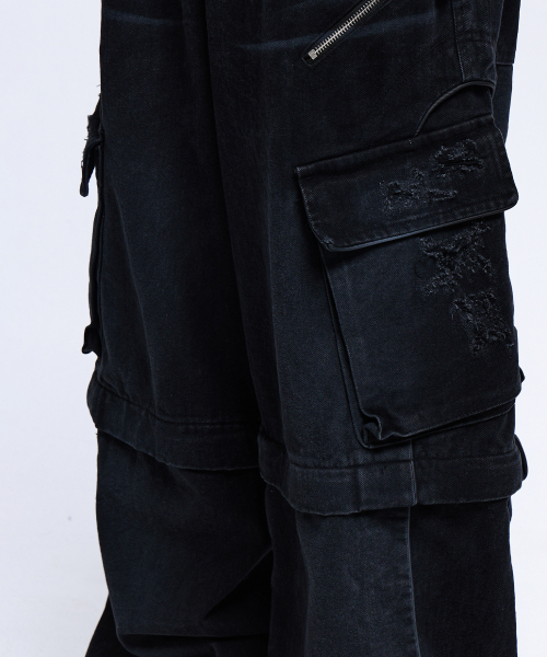 RSSC(アールエスエスシー)の「CONVERTIBLE DESTROYED CARGO DENIM PANTS - BLACK(デニムパンツ・レディース・その他・2/1)」の22枚目の写真