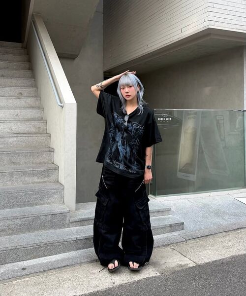 RSSC(アールエスエスシー)の「CONVERTIBLE DESTROYED CARGO DENIM PANTS - BLACK(デニムパンツ・レディース・その他・2/1)」の14枚目の写真