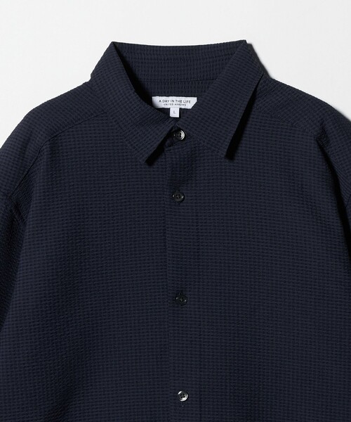 A DAY IN THE LIFE UNITED ARROWS(アデイインザライフユナイテッドアローズ)の「サッカー リラックス レギュラーカラーシャツ-吸水速乾-<A DAY IN THE LIFE>(シャツ/ブラウス・メンズ・ブラック/ホワイト/ネイビー・M/L)」の13枚目の写真