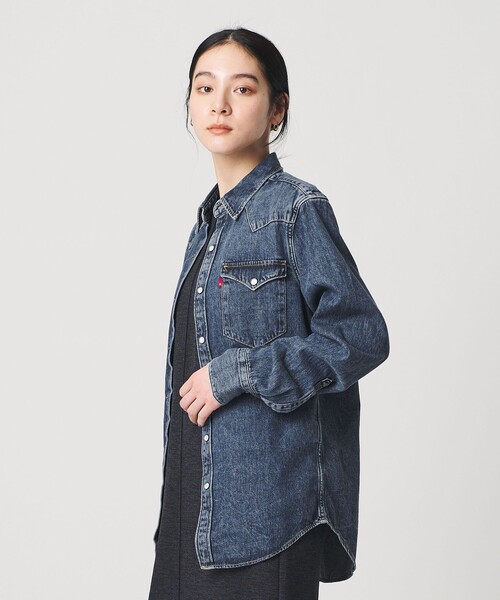 Levi's(リーバイス)の「<Levi's>スタンダードウエスタン シャツ(シャツ/ブラウス・レディース・コバルトブルー・S)」の2枚目の写真