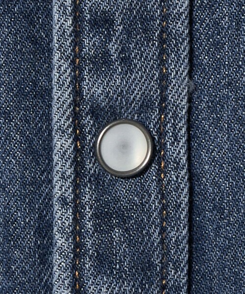 Levi's(リーバイス)の「<Levi's>スタンダードウエスタン シャツ(シャツ/ブラウス・レディース・コバルトブルー・S)」の14枚目の写真