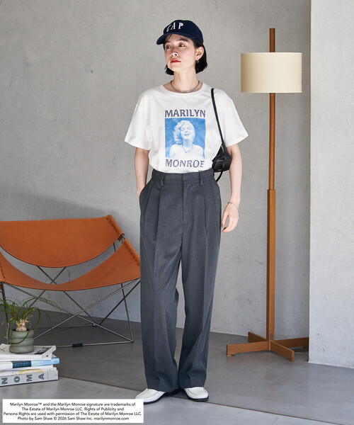 FREAK'S STORE（フリークスストア）の「マリリン・モンロー RETRO プリントTシャツ（Tシャツ/カットソー・レディース・オフホワイト/チャコールグレー・ﾌﾘ-）」の3枚目の写真