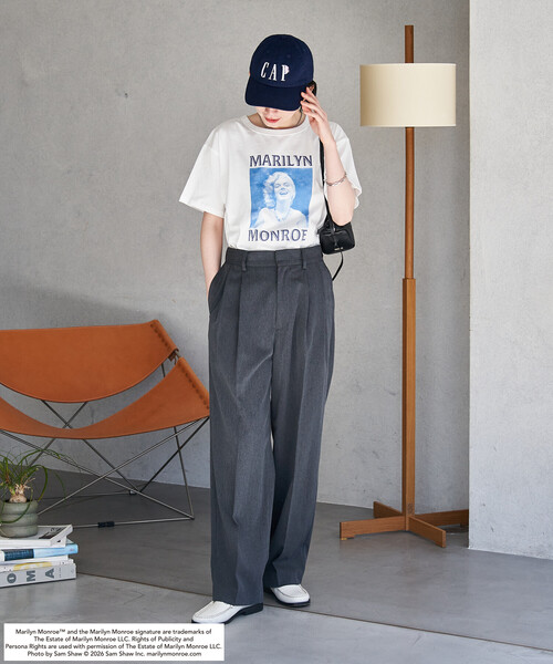 FREAK'S STORE（フリークスストア）の「マリリン・モンロー RETRO プリントTシャツ（Tシャツ/カットソー・レディース・オフホワイト/チャコールグレー・ﾌﾘ-）」の5枚目の写真