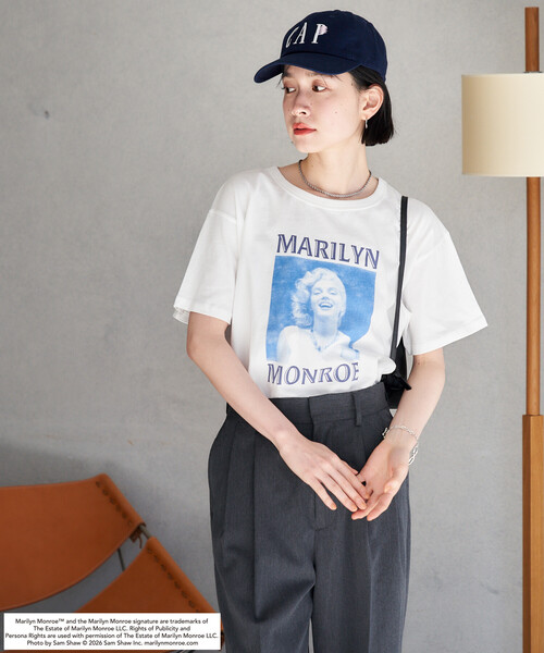 FREAK'S STORE（フリークスストア）の「マリリン・モンロー RETRO プリントTシャツ（Tシャツ/カットソー・レディース・オフホワイト/チャコールグレー・ﾌﾘ-）」の11枚目の写真