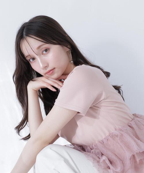 NATURAL BEAUTY BASIC(ナチュラルビューティーベーシック)の「チュールティアードカットソー(Tシャツ/カットソー・レディース・ベージュ/ブラック/オフホワイト・FREE)」の1枚目の写真