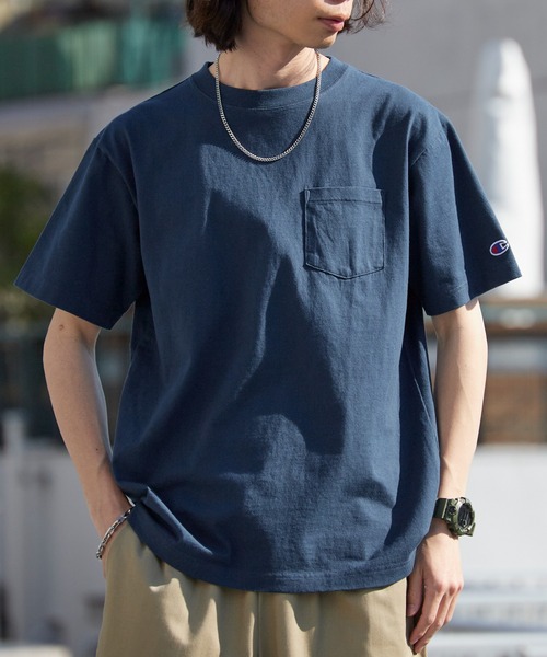 Champion（チャンピオン）の「Champion/チャンピオン ロゴワッペン クルーネック 半袖ポケットTシャツ 2026年春夏（Tシャツ/カットソー・メンズ・ホワイト/ブラック/グレー/ネイビー・M/L/XL）」の4枚目の写真