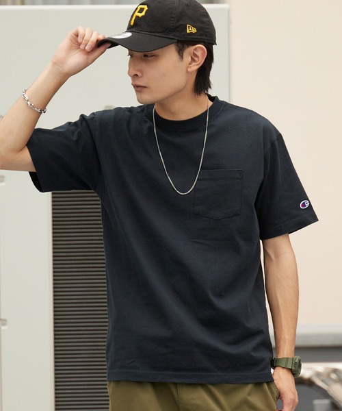 Champion(チャンピオン)の「Champion/チャンピオン ロゴワッペン クルーネック 半袖ポケットTシャツ 秋 秋服 2026年秋冬(Tシャツ/カットソー・メンズ・ホワイト/ブラック/グレー/ネイビー・M/L/XL)」の12枚目の写真