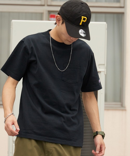 Champion(チャンピオン)の「Champion/チャンピオン ロゴワッペン クルーネック 半袖ポケットTシャツ 秋 秋服 2026年秋冬(Tシャツ/カットソー・メンズ・ホワイト/ブラック/グレー/ネイビー・M/L/XL)」の14枚目の写真