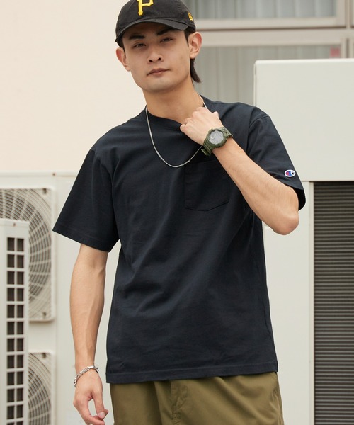 Champion(チャンピオン)の「Champion/チャンピオン ロゴワッペン クルーネック 半袖ポケットTシャツ 秋 秋服 2026年秋冬(Tシャツ/カットソー・メンズ・ホワイト/ブラック/グレー/ネイビー・M/L/XL)」の10枚目の写真