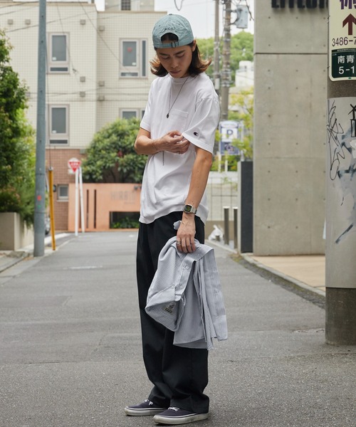 Champion(チャンピオン)の「Champion/チャンピオン ロゴワッペン クルーネック 半袖ポケットTシャツ 秋 秋服 2026年秋冬(Tシャツ/カットソー・メンズ・ホワイト/ブラック/グレー/ネイビー・M/L/XL)」の22枚目の写真