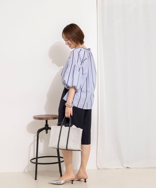 NOLLEY’S（ノーリーズ）の「ウォッシャブルドビーストライプブラウス（シャツ/ブラウス・レディース・ブルー系その他3/イエロー系その他3/ホワイト系その他4・38）」の14枚目の写真