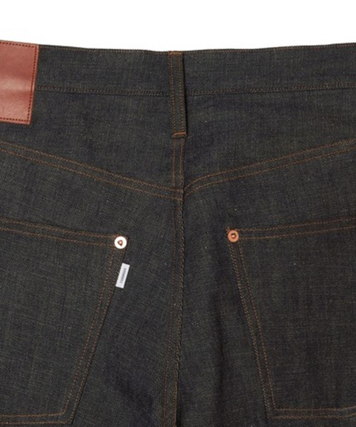 SUGARHILL（シュガーヒル）の「MODERN DENIM PANTS WIDE CUT（デニムパンツ・メンズ・インディゴブルー・34/32/30/28）」の4枚目の写真