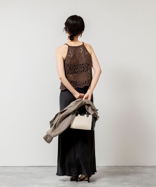 NOLLEY’S Sophi(ノーリーズソフィ)の「ウォッシャブルクロッシェレースアメスリタンクトップ(シャツ/ブラウス・レディース・ホワイト/ダークブラウン・38)」の7枚目の写真