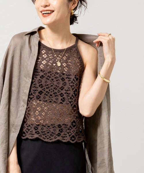 NOLLEY’S Sophi(ノーリーズソフィ)の「ウォッシャブルクロッシェレースアメスリタンクトップ(シャツ/ブラウス・レディース・ホワイト/ダークブラウン・38)」の10枚目の写真