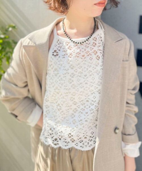 NOLLEY’S Sophi(ノーリーズソフィ)の「ウォッシャブルクロッシェレースアメスリタンクトップ(シャツ/ブラウス・レディース・ホワイト/ダークブラウン・38)」の12枚目の写真