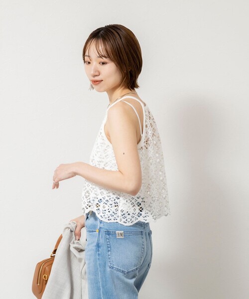 NOLLEY’S Sophi(ノーリーズソフィ)の「ウォッシャブルクロッシェレースアメスリタンクトップ(シャツ/ブラウス・レディース・ホワイト/ダークブラウン・38)」の20枚目の写真