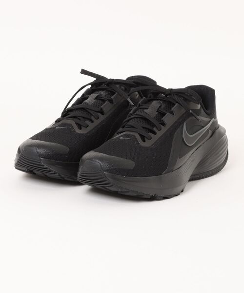 NIKE(ナイキ)の「NIKE ナイキ DOWNSHIFTER 14 メンズスニーカー ランニングシューズ 厚底(ダウンシフター14) IB1895-001 ブラック/ブラック/アンスラサイト(スニーカー・メンズ・ブラック×ブラック・25.5cm/26.0cm/26.5cm/27.0cm/27.5cm/28.0cm/28.5cm/29.0cm)」の1枚目の写真