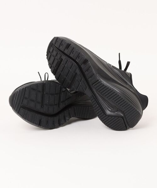 NIKE(ナイキ)の「NIKE ナイキ DOWNSHIFTER 14 メンズスニーカー ランニングシューズ 厚底(ダウンシフター14) IB1895-001 ブラック/ブラック/アンスラサイト(スニーカー・メンズ・ブラック×ブラック・25.5cm/26.0cm/26.5cm/27.0cm/27.5cm/28.0cm/28.5cm/29.0cm)」の3枚目の写真