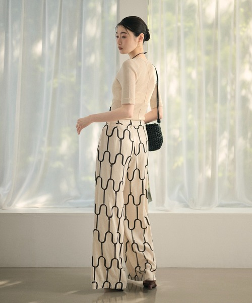 LAULEN（ローレン）の「geometric pattern tuck wide pants /ジオメトリック柄タックワイドパンツ（その他パンツ・レディース・ブラック/ブラウン・M/S）」の22枚目の写真