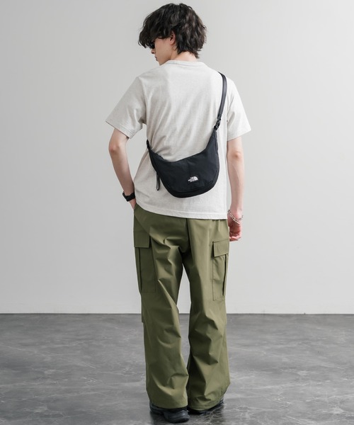 THE NORTH FACE(ザノースフェイス)の「THE NORTH FACE ザ・ノースフェイス URBAN TOTE BAG MINI 2WAYワンポイントロゴショルダーバッグ/ハンドバッグ(ショルダーバッグ・メンズ・クリーム/ライラック/ブラック/グレー・FREE)」の8枚目の写真