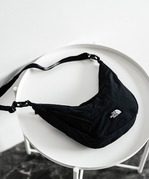 THE NORTH FACE(ザノースフェイス)の「THE NORTH FACE ザ・ノースフェイス URBAN TOTE BAG MINI 2WAYワンポイントロゴショルダーバッグ/ハンドバッグ(ショルダーバッグ・メンズ・クリーム/ライラック/ブラック/グレー・FREE)」の19枚目の写真