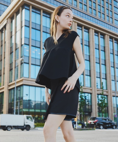 ORGUE(オルグ)の「Vneck peplum knit_/Vネックぺプラムニット(ニット/セーター・レディース・ブラック/ネイビー・FREE)」の3枚目の写真