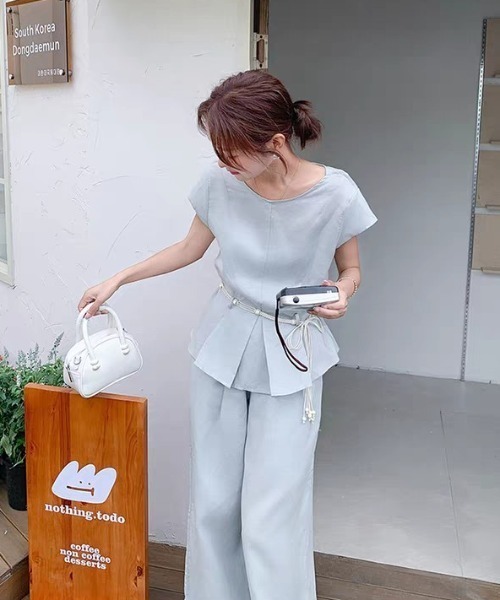 FAVORITO(ファヴォリート)の「半袖トップスワイドパンツセットアップ(セットアップ・レディース・ベージュ/ブラック/ライトブルー・F)」の13枚目の写真