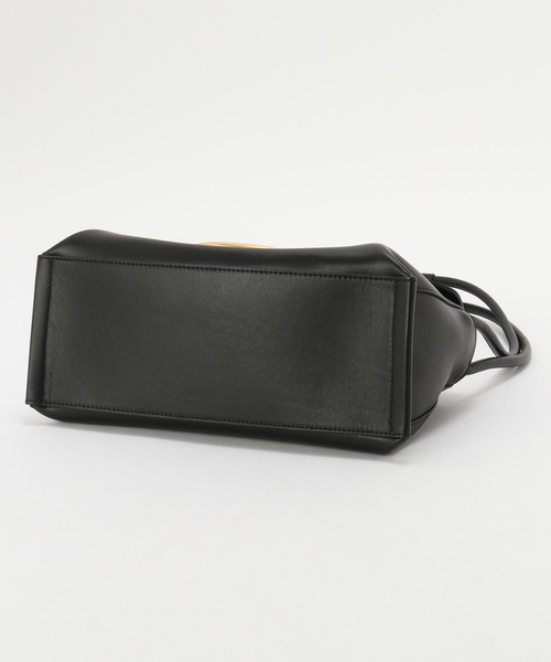 journal standard L'essage(ジャーナルスタンダードレサージュ)の「WANDLER/ワンドラー Veneto Shoulder Bag ショルダーバッグ 99.B000171(ショルダーバッグ・レディース・ブラック・FREE)」の6枚目の写真
