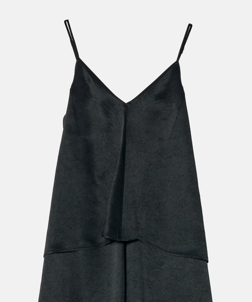 LE CIEL BLEU(ルシェルブルー)の「サテンキャミソールドレス / Satin Camisole Dress(ワンピース・レディース・ブラック/ゴールド・36/38)」の18枚目の写真