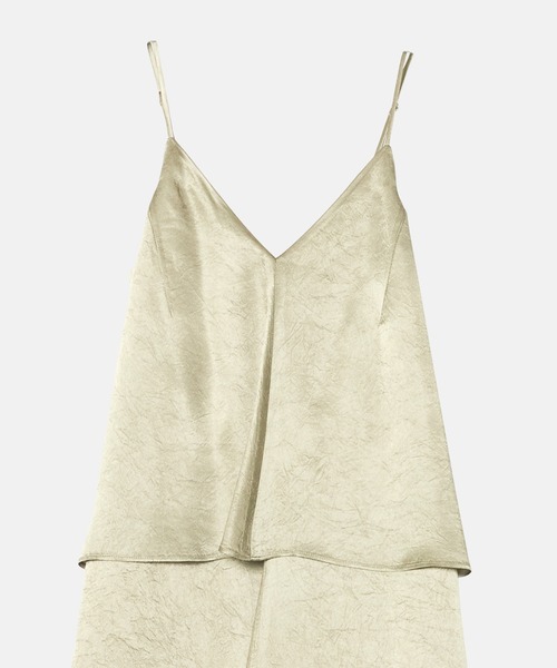 LE CIEL BLEU(ルシェルブルー)の「サテンキャミソールドレス / Satin Camisole Dress(ワンピース・レディース・ブラック/ゴールド・36/38)」の6枚目の写真